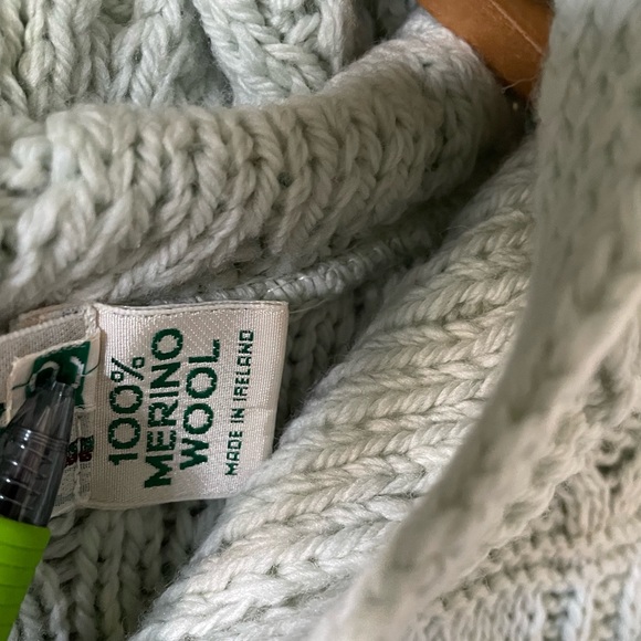 Aran Crafts Ireland 100% merino wool light green long zip up cardigan sweater S - Picture 9 of 13